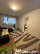 Apartament cu 2 camere,Micro 17