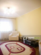 Apartament cu 3 camere de inchiriat situat in Centru - Bld. Stefan cel Mare