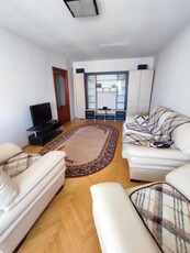 Apartament cu 3 camere - zona Pacurari - Kaufland