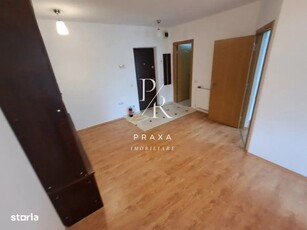 Apartament de 2 camere, 40 mp, parcare, zona strazii Florilor