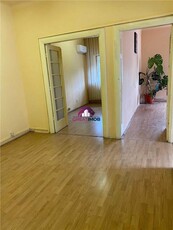 Apartament de inchiriat