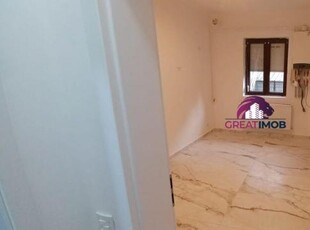 Apartament de inchiriat