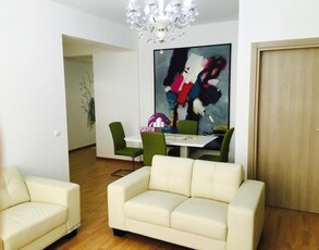 Apartament de inchiriat