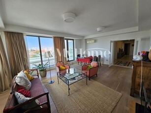 Apartament spatios cu 4 camere, parcare, vedere panoramica, Ion Mihalache