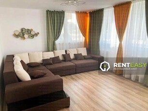 De inchiriat! Apartament cu trei camere situat in zona Palas - Sf. Lazar