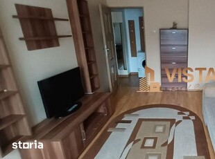 Garsoniera decomandata renovata, utilata si mobilata in Astra, Brasov