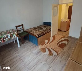 Apartament 3 camere cu gradina 53 mp de vanzare in Sibiu zona Vest