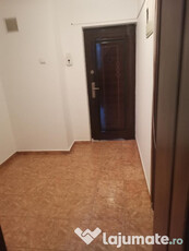 Închiriez apartament 2 camere Constanța zonă centrală