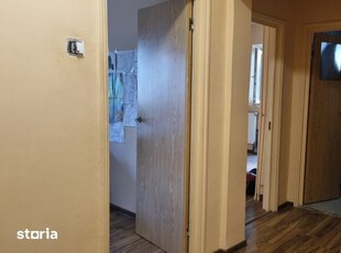 Vand apartament 2 camere in Barca colt cu Margeanului (Rahova)