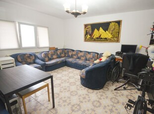 Vanzare Apartament 4 camere decomandat - Unirii , Bucuresti