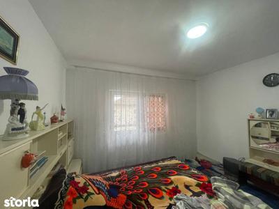 Apartament 4 camere Zona Steaua