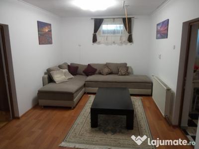 Apartament 4 camere de inchiriat BARIERA