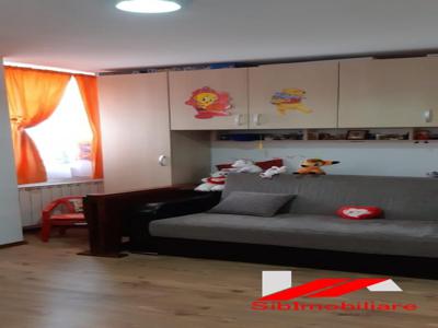 Apartament 3 camere utilat si mobilat in Sibiu Zona Strand
