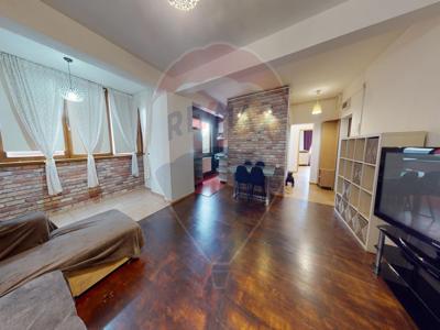 Apartament 3 camere vanzare in bloc de apartamente Bucuresti, Drumul Taberei -