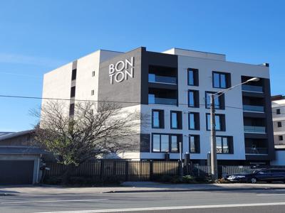BONTON APARTMENTS Sos Chitlilei 391-Carrefour Colosseum-Leroy Merlin apartament 3cam imobil 2021,74mp cu bucataria mobilata