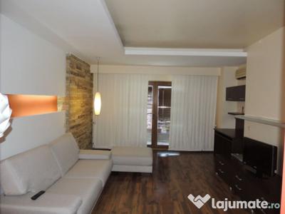 Piata Alba Iulia,Apartament 3 camere,Modern