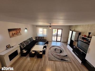Apartament 4 camere de vanzare in Busteni