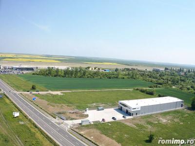 Hala nou construita langa aeroportul internațional Traian Vuia