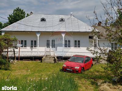 Casă / Vilă cu 3 camere de vânzare sat Bogata, comuna Baia, jud. SV