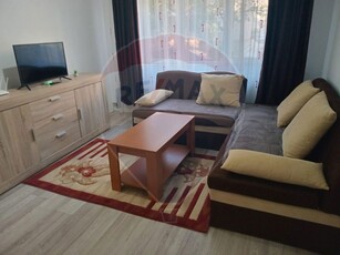 Apartament 2 camere de inchiriat în zona Central