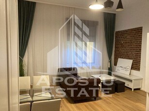 Apartament cu 2 camere Central centrala proprie