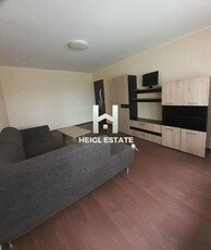 Apartament cu 3 camere in zona Aradului