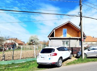 Casa individuala, direct de la proprietar, zona Plopi langa Magazinul Profi