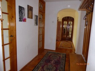 Proprietar, inchiriez apt.3(4) cam.Zona Dacia Circumvalatiunii