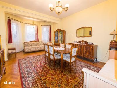 Casa 6 camere de vanzare in Andrei Muresanu, Cluj Napoca