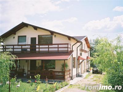 Vila duplex,Valea Prahovei,Cornu de Jos,ultracentral,Bl.Carol I 520A.