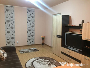 Apartament 2 camere decomandate zona Panduri