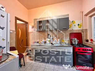 Apartament 2 camere, la curte comuna, pod mansardabil in ...