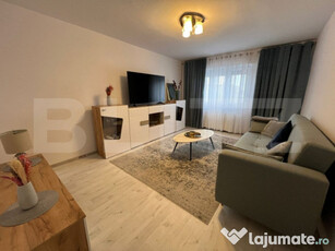 Apartament 3 camere, 100 mp, pe Strada Careiului