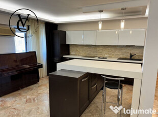 Apartament 4 camere +2 locuri parcare-City Park Mall