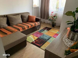 Apartament 4 camere în zona PIATA FLORA