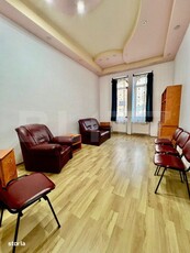 Apartament cu 3 camere decomandate, Parter Inalt, Centru, zona Horea