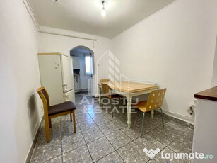 Apartament cu 2 camere, centrala proprie,boxa de 17 mp, z...