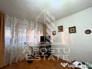 Apartament cu 2 camere, etaj intermediar in Iosefin langa...