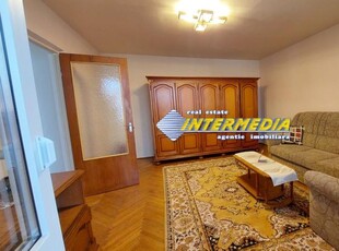 Apartament cu 2 camere mobilat si utilat in Alba Iulia zona Cetate