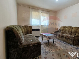 Apartament cu 3 camere, et. 1 - cartier Gura Campului