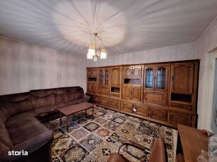 Apartament cu 4 camere de vanzare Hanul Drumetului - centrala proprie