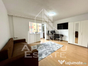 Apartament cu o camera, decomandat, zona Girocului