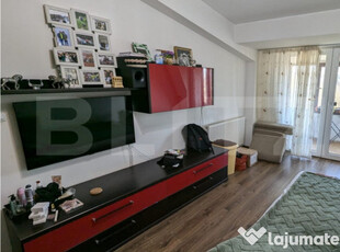 Apartament de 2 camere, 59 mp, zona Nicolina