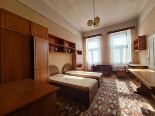 Apartament de inchiriat cu 4 camere, zona centrala, Oradea