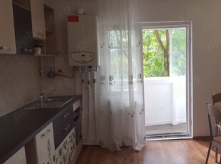 Apartament de inchiriat Plopilor 54, 2 camere decomandat, mobilat, utilat