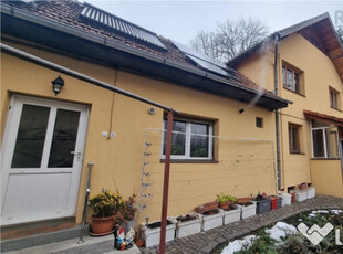 Casa de 5 camere , zona Brasovul Vechi