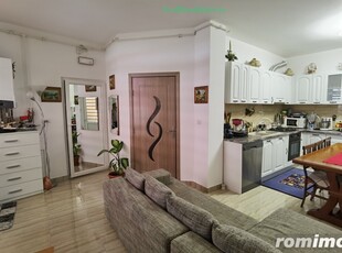 Casa renovata cu spatiu comercial Central - TUR VIRTUAL