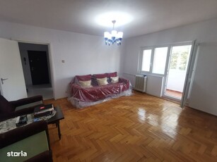 De vanzare apartament 2 camere - Aradului