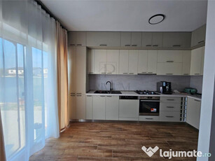 Duplex - zona excelenta - dormitor la parter - acces auto