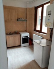 Garsoniera, 35 mp, pet friendly, decomandat, centrala, zona Drumul Taberei